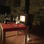 Casa Em Xisto Na Serra Da Lousa,