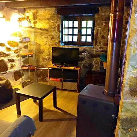 Refugio Romantico- Casa De Xisto Na Serra Da Lousa Chalet Gondramaz